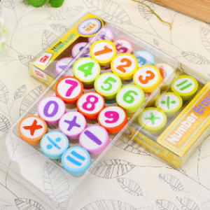 【孩子的啟蒙來自父母的用心】15入一組無毒環保學習數字橡皮擦讓孩子贏在起跑點,節省時間有效率的學習,/文具用品/開學用品
